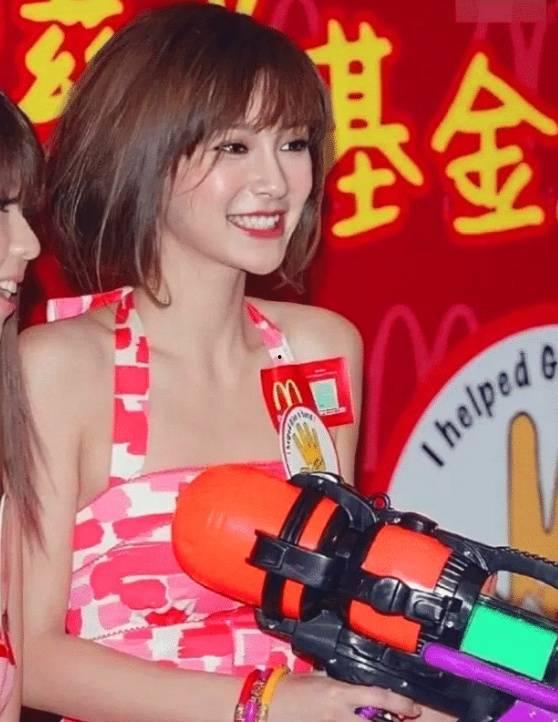 杨颖翻身爆料视频在线观看,揭秘娱乐圈背后真相